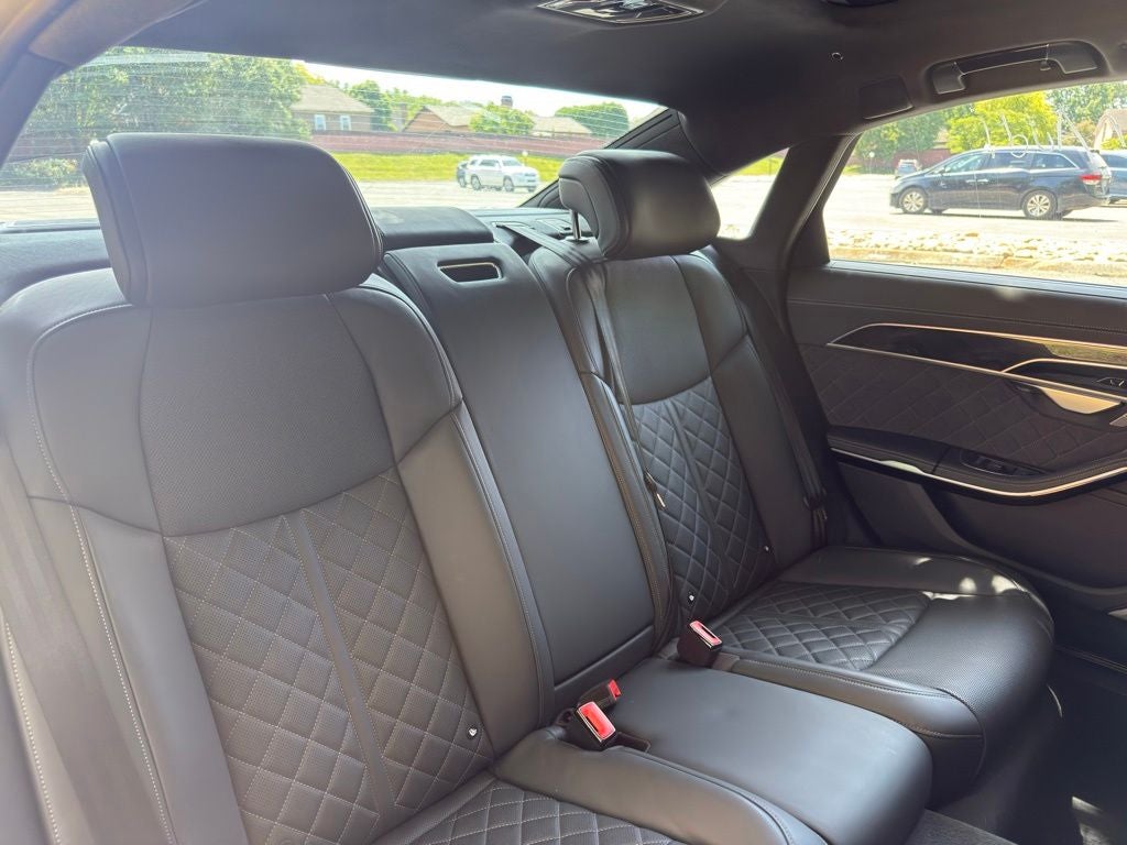 2024 Audi S8 4.0T quattro