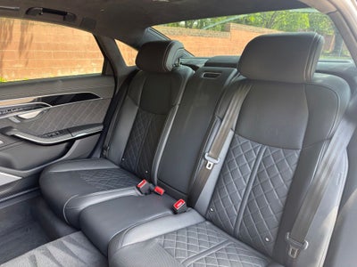 2024 Audi S8 4.0T quattro