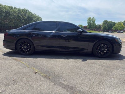 2024 Audi S8 4.0T quattro