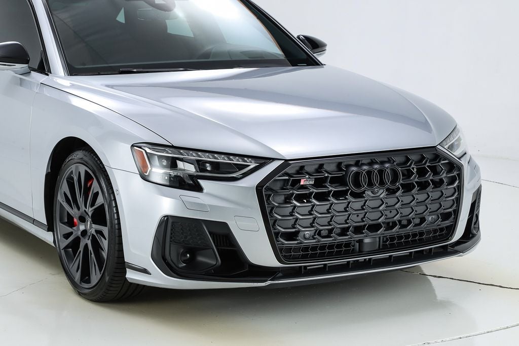 2025 Audi S8 4.0T quattro