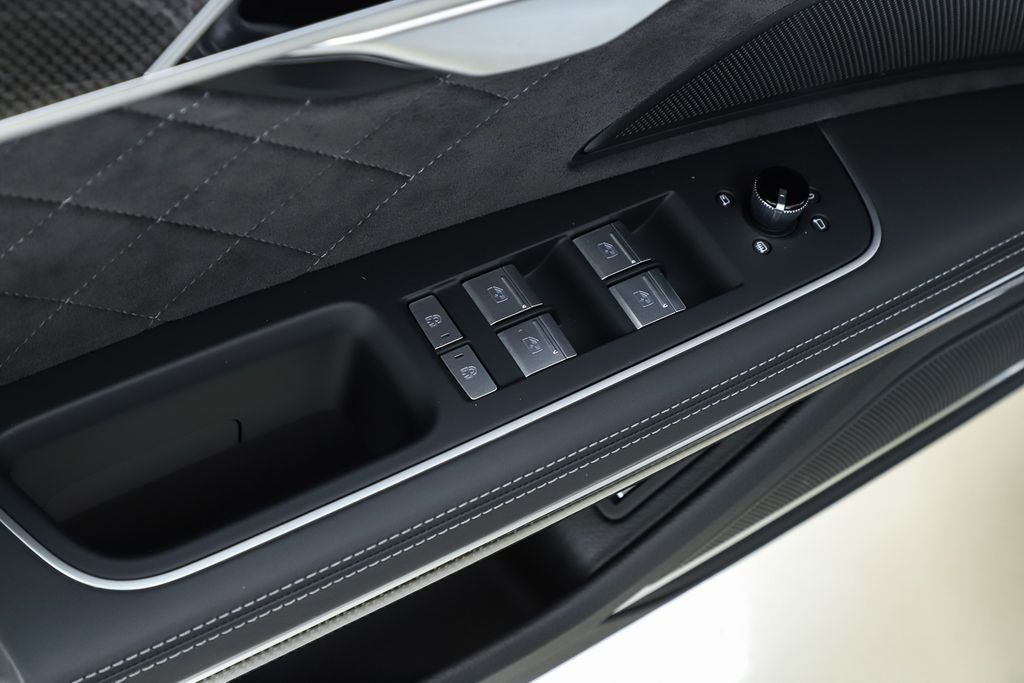 2025 Audi S8 4.0T quattro