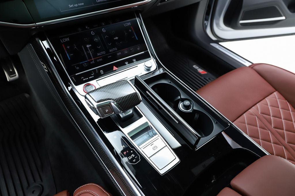 2025 Audi S8 4.0T quattro
