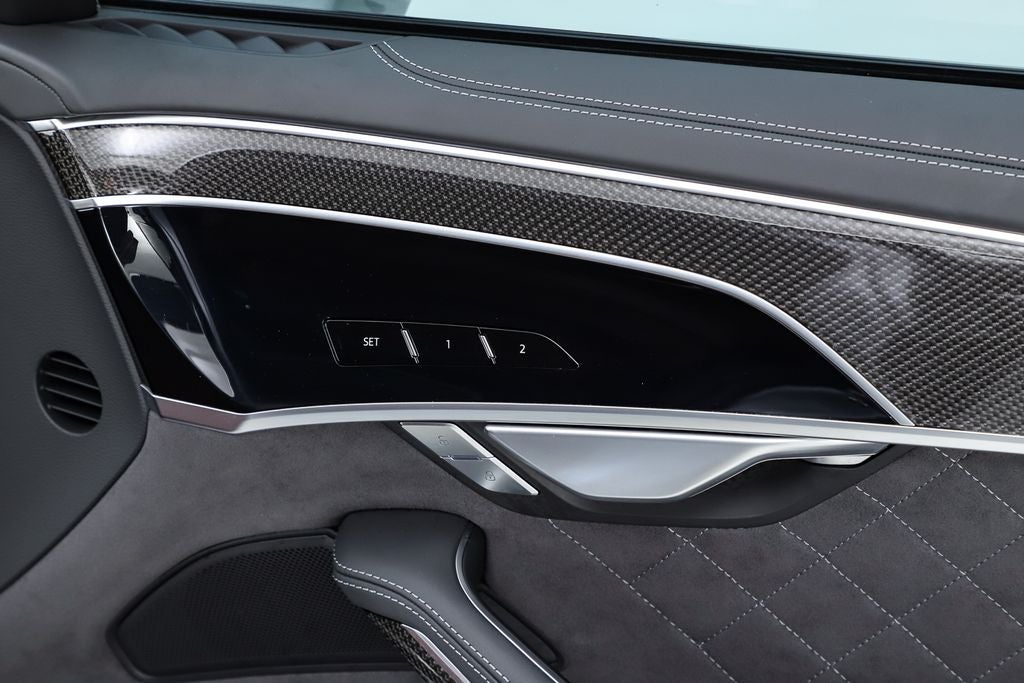 2025 Audi S8 4.0T quattro