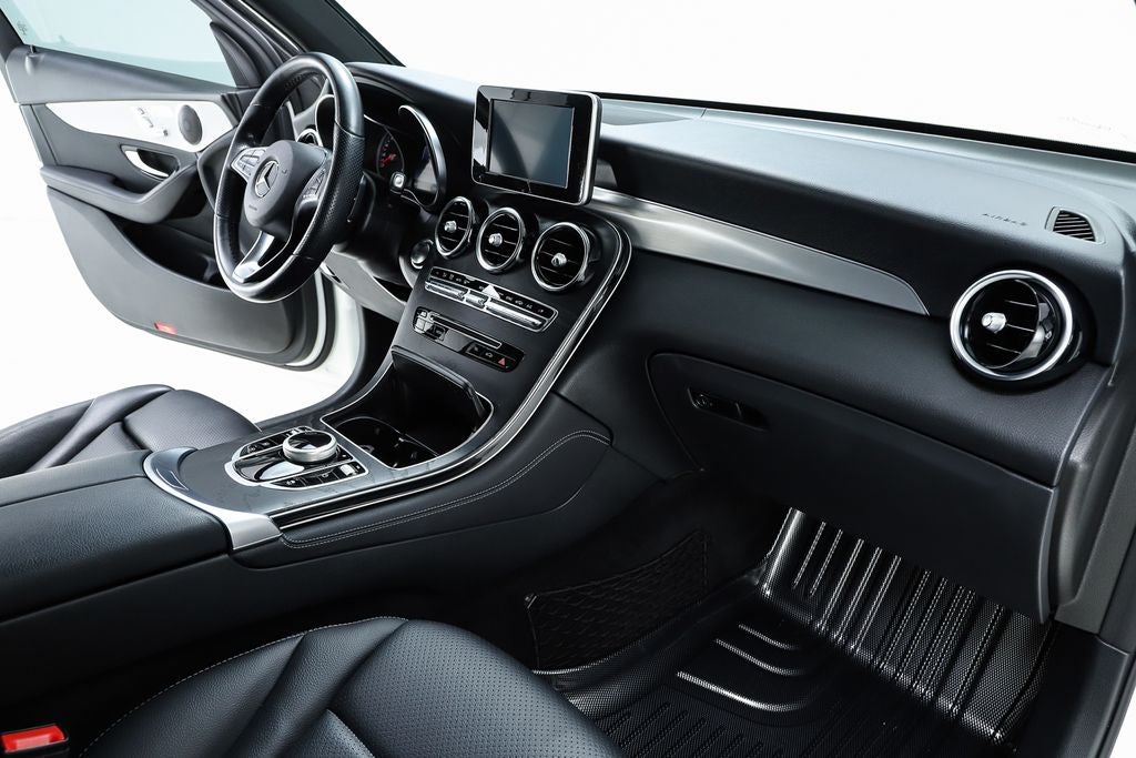 2019 Mercedes-Benz GLC GLC 300