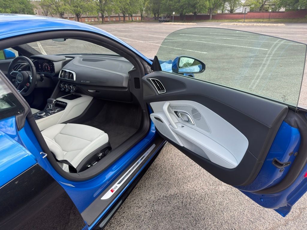 2023 Audi R8 V10 performance