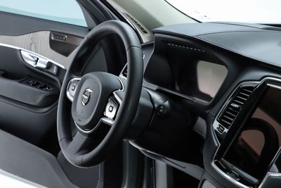 2025 Volvo XC90 B6 Ultra