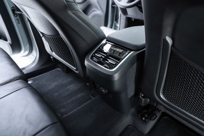 2025 Volvo XC90 B6 Ultra