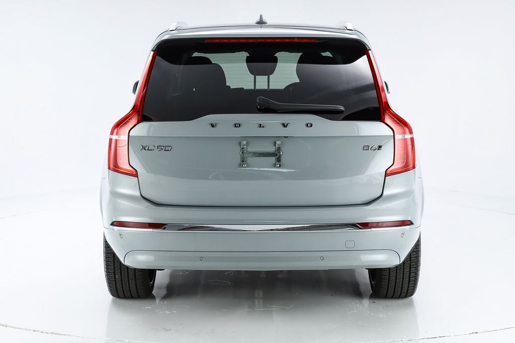 2025 Volvo XC90 B6 Ultra