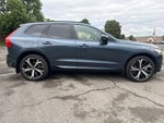 2024 Volvo XC60 B5 Ultimate Dark Theme