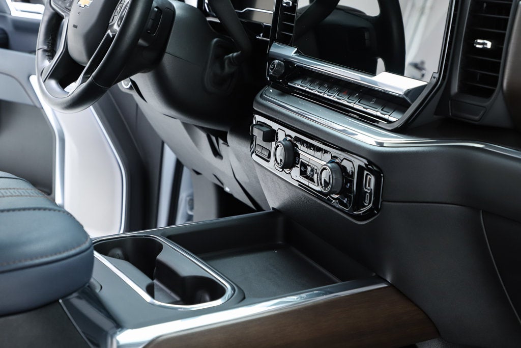 2024 Chevrolet Silverado 3500HD High Country