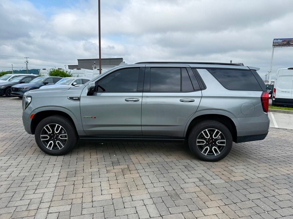 2023 GMC Yukon AT4