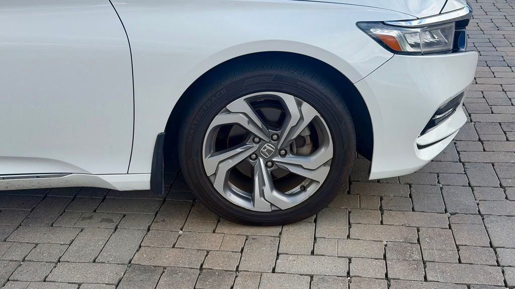 2018 Honda Accord EX-L w/Navigation