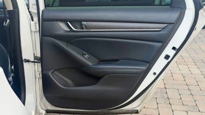 2018 Honda Accord EX-L w/Navigation