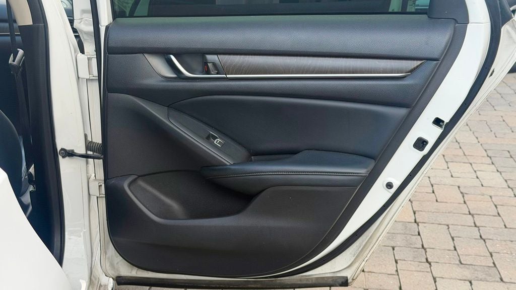 2018 Honda Accord EX-L w/Navigation