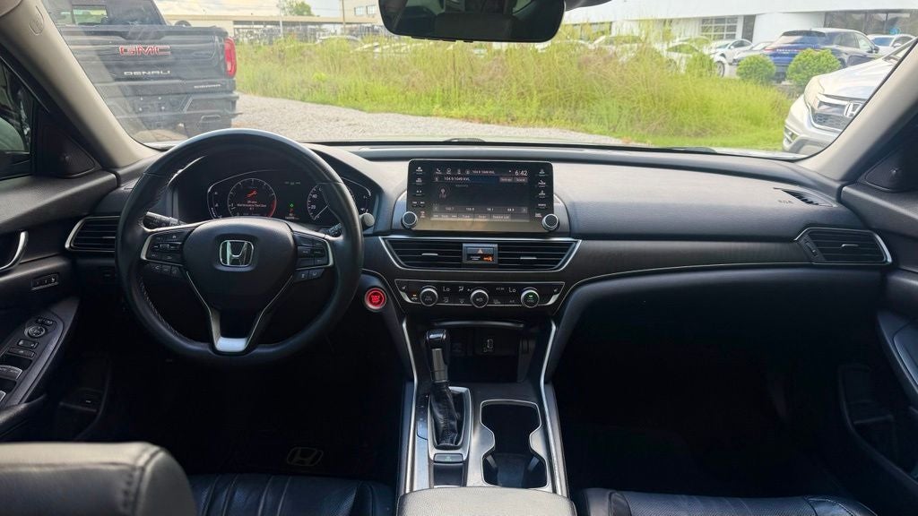 2018 Honda Accord EX-L w/Navigation