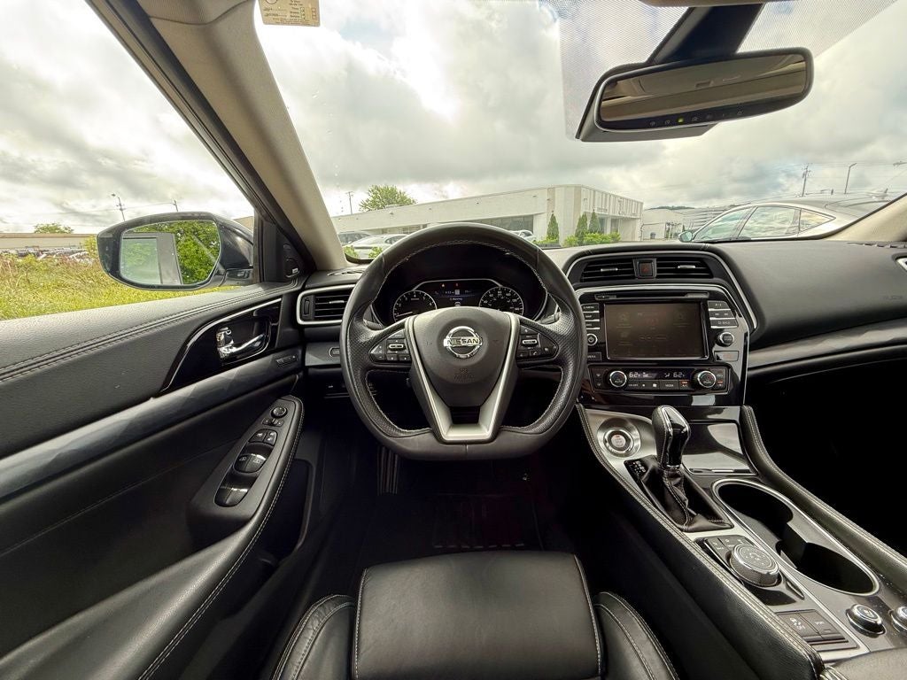 2020 Nissan Maxima Platinum