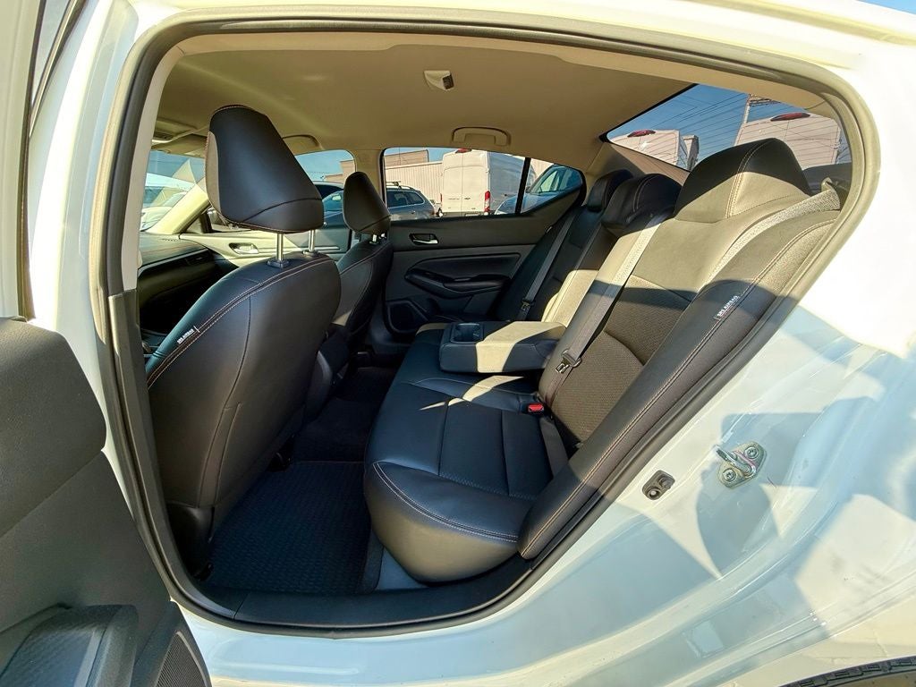 2022 Nissan Altima 2.5 SR 2.5 SR