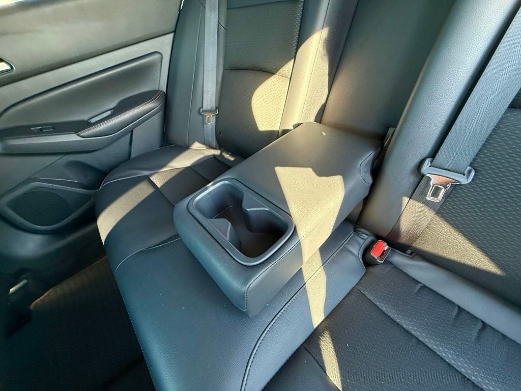 2022 Nissan Altima 2.5 SR 2.5 SR