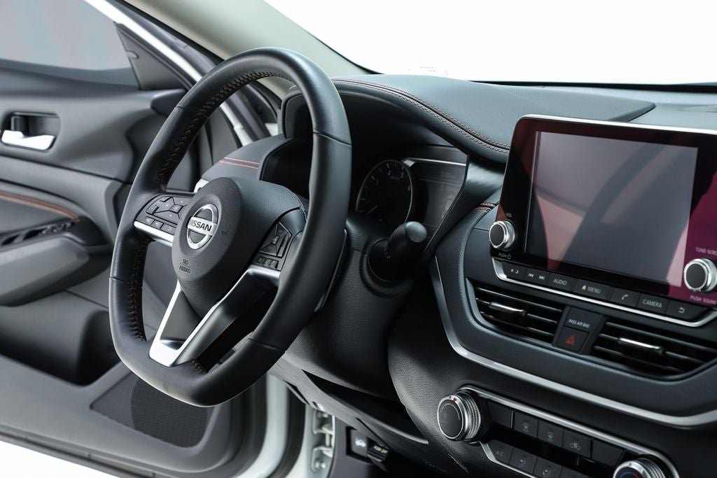 2022 Nissan Altima 2.5 SR 2.5 SR