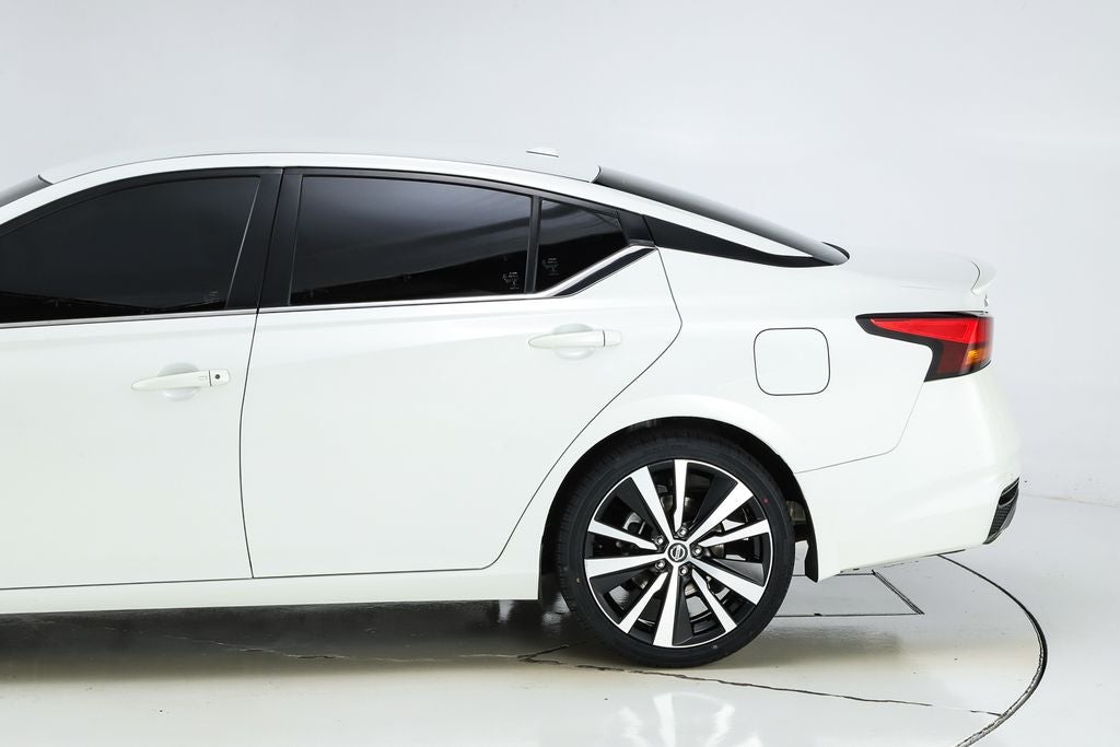 2022 Nissan Altima 2.5 SR 2.5 SR
