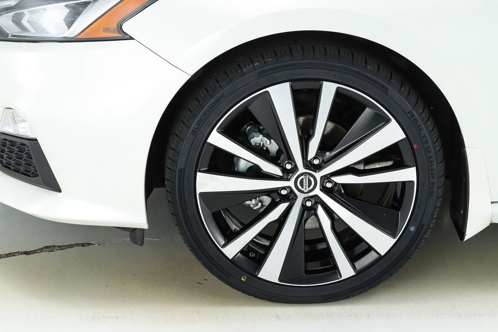 2022 Nissan Altima 2.5 SR 2.5 SR