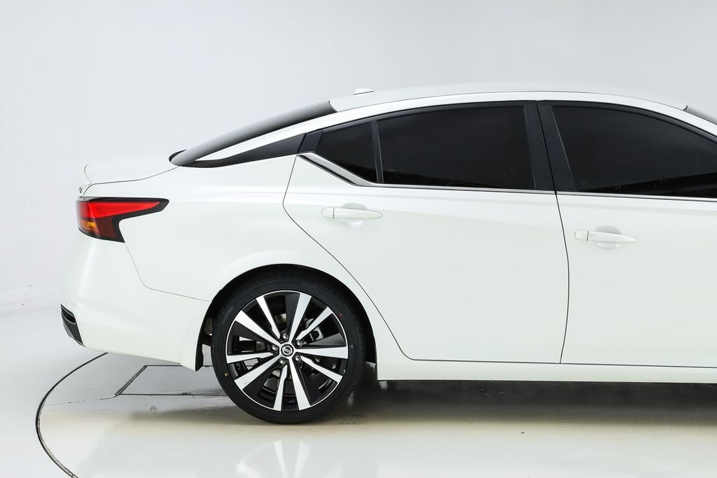 2022 Nissan Altima 2.5 SR 2.5 SR