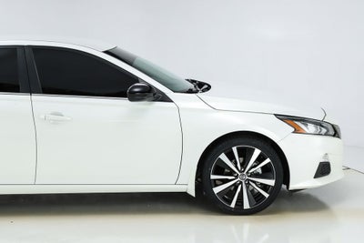2022 Nissan Altima 2.5 SR 2.5 SR