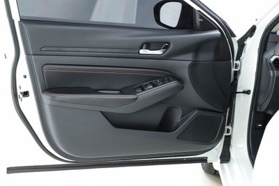 2022 Nissan Altima 2.5 SR 2.5 SR