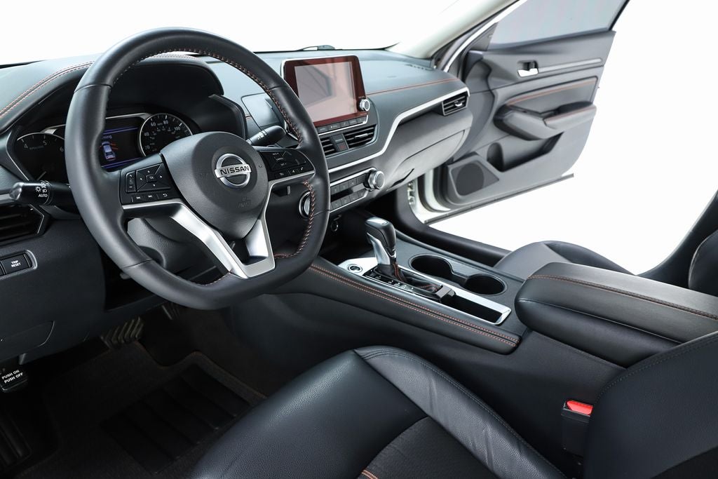 2022 Nissan Altima 2.5 SR 2.5 SR