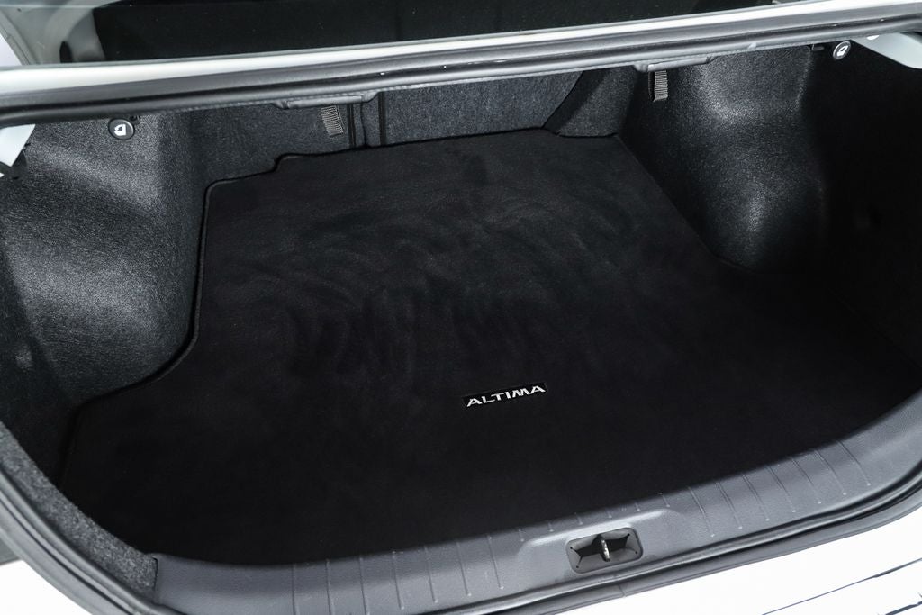 2022 Nissan Altima 2.5 SR 2.5 SR