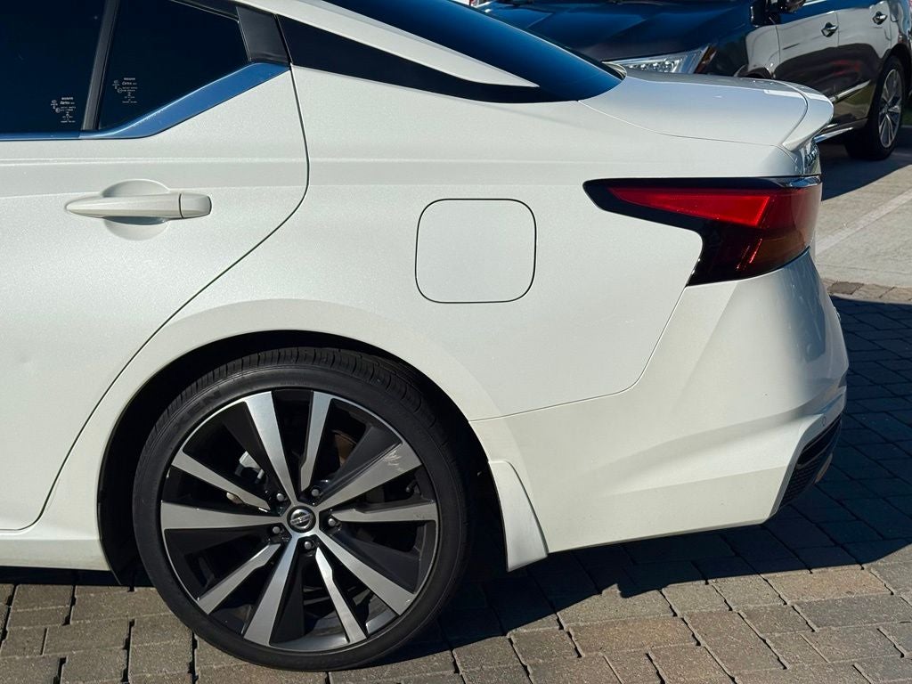 2022 Nissan Altima 2.5 SR 2.5 SR