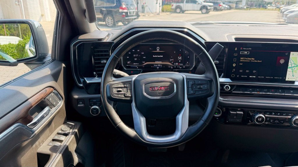 2025 GMC Sierra 1500 SLT