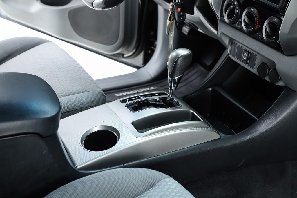 2015 Toyota Tacoma Base V6