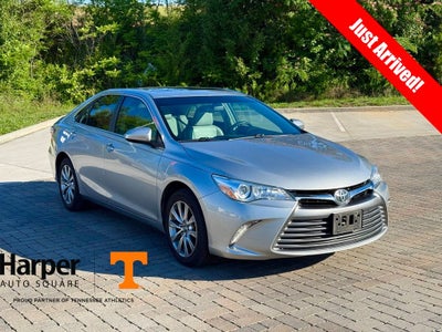 2016 Toyota Camry XLE