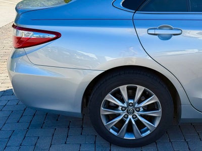 2016 Toyota Camry XLE