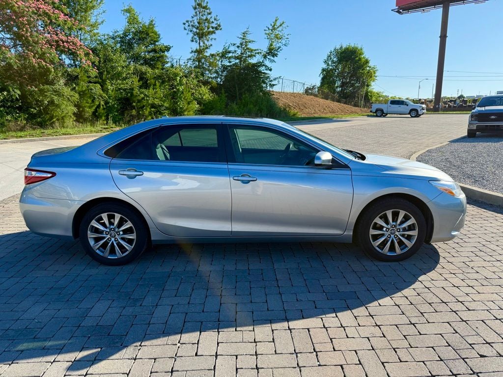 2016 Toyota Camry XLE