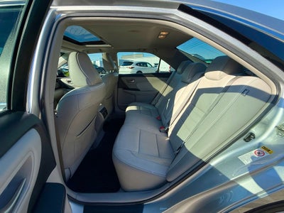 2016 Toyota Camry XLE