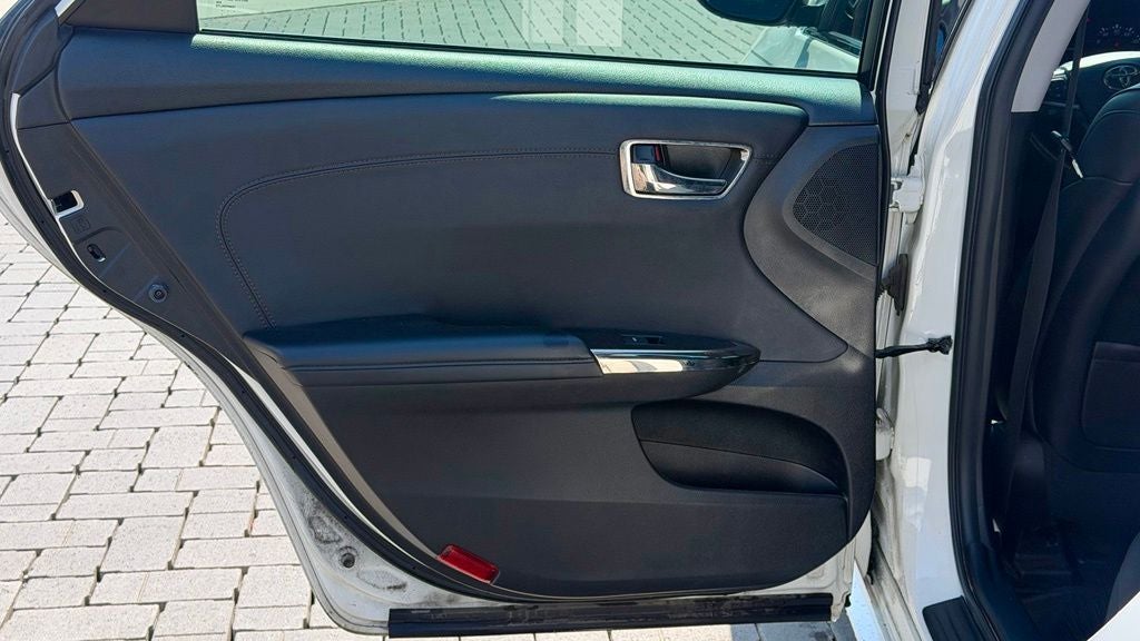2018 Toyota Avalon Touring