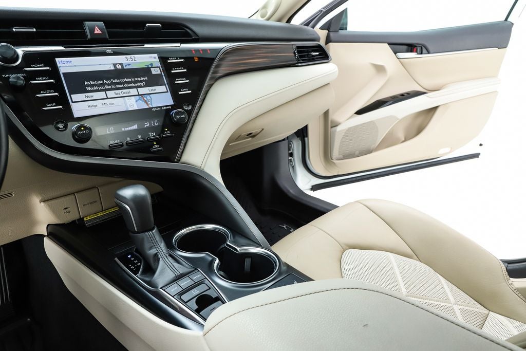 2019 Toyota Camry XLE