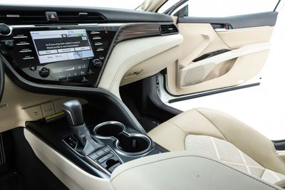 2019 Toyota Camry XLE