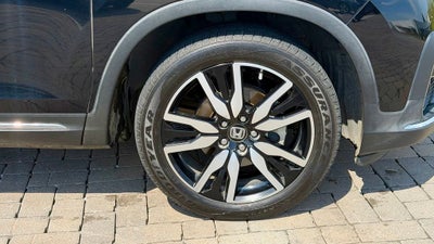 2019 Honda Pilot Touring 8 Passenger