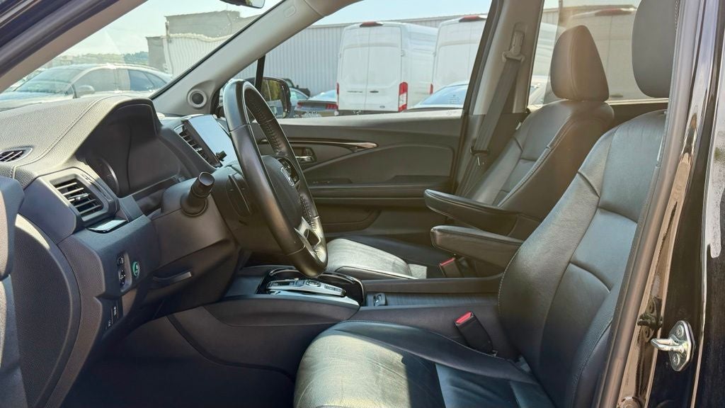 2019 Honda Pilot Touring 8 Passenger