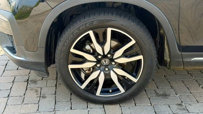 2019 Honda Pilot Touring 8 Passenger