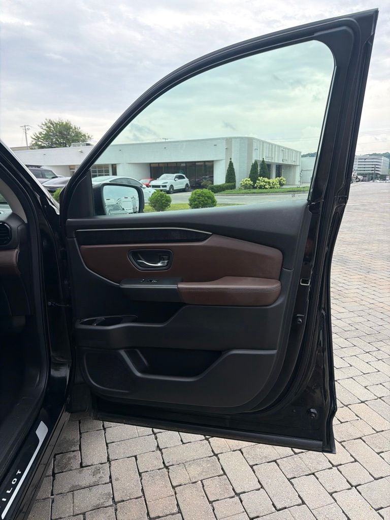 2025 Honda Pilot Elite