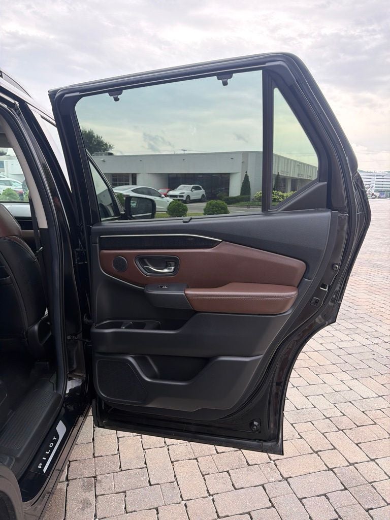 2025 Honda Pilot Elite