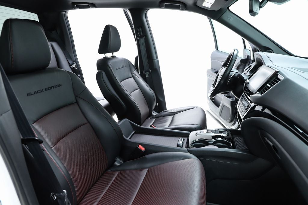 2022 Honda Ridgeline Black Edition