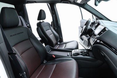 2022 Honda Ridgeline Black Edition