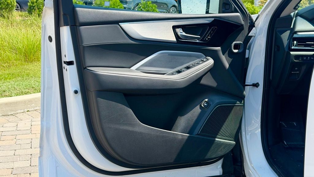 2025 Acura MDX Technology Package