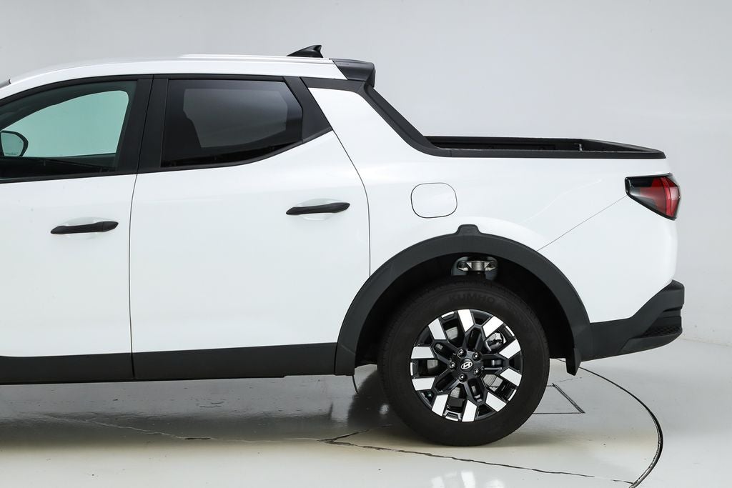 2025 Hyundai Santa Cruz SE