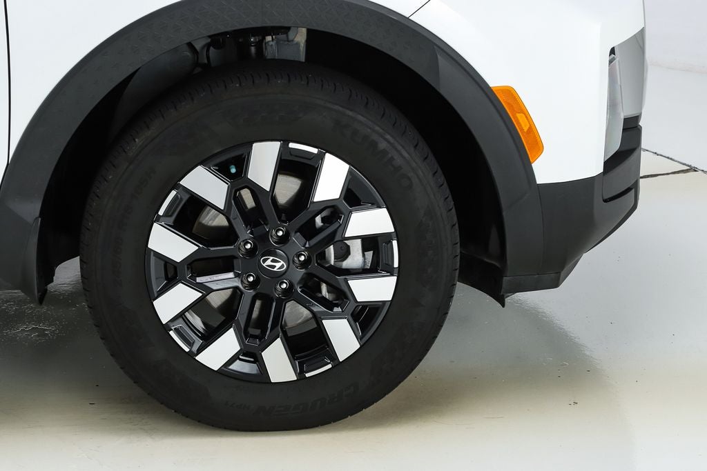 2025 Hyundai Santa Cruz SE